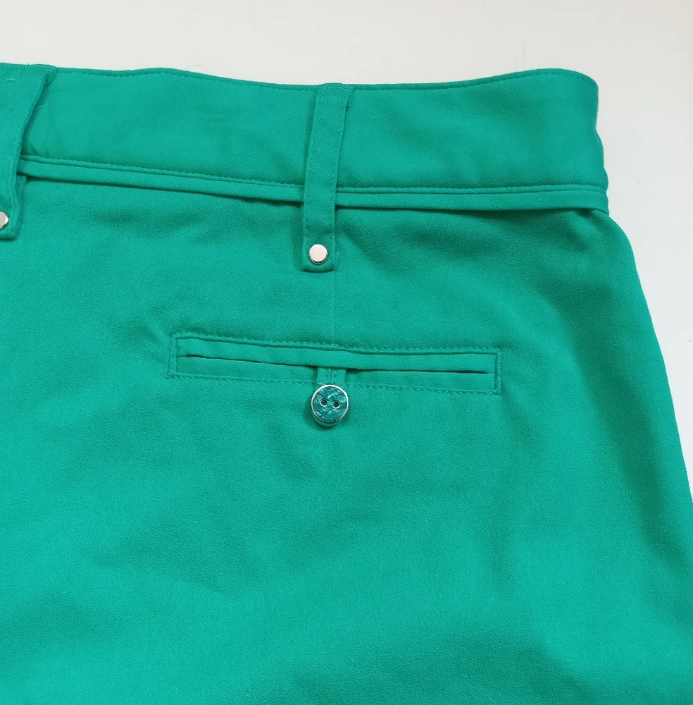 Lady Hagen Kelly Green Women's Golf Shorts Athleisure Size 8